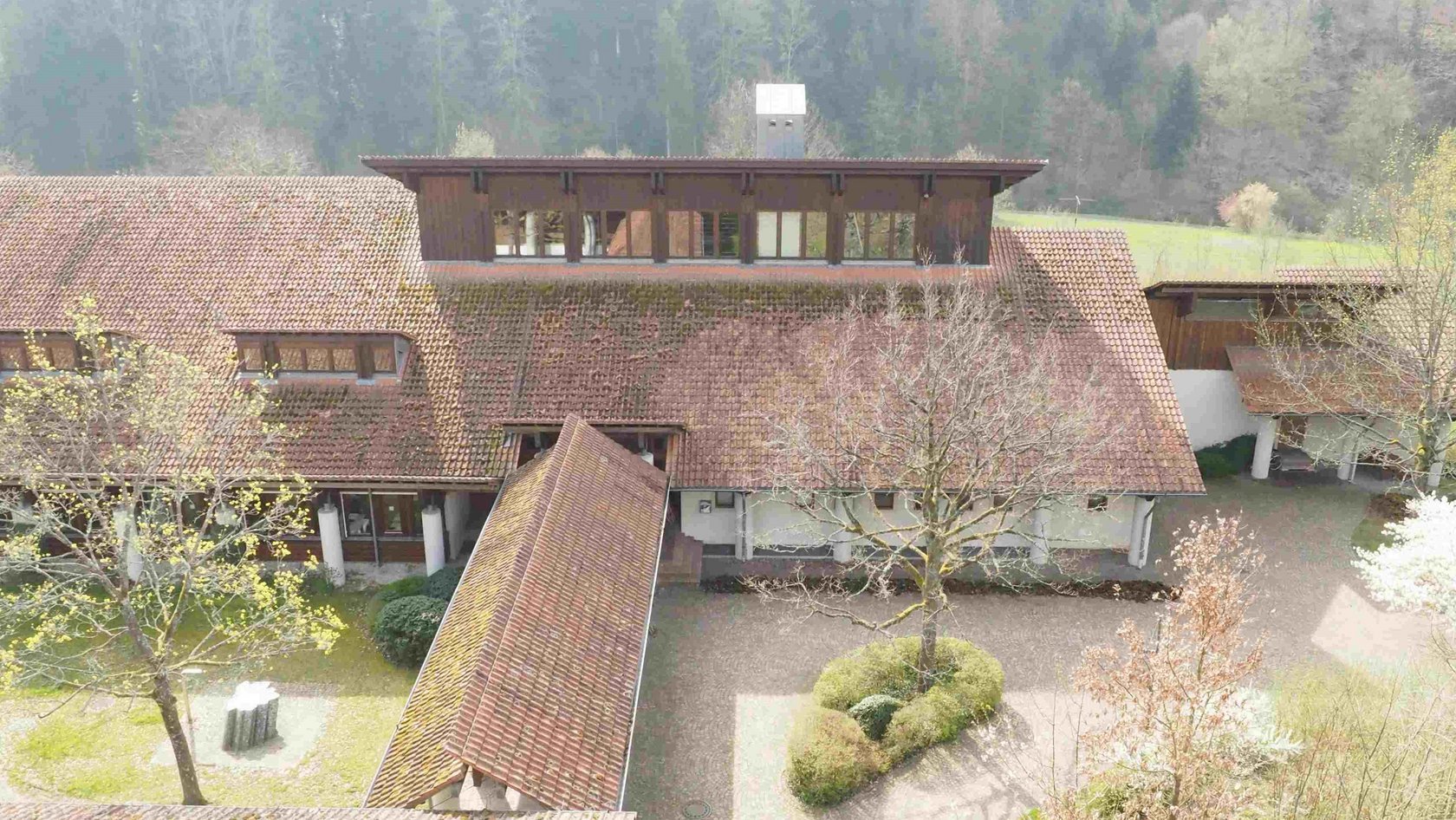 Blick auf den Innenhof von oben