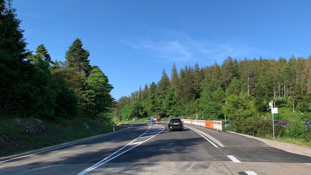 Wieder freie Fahrt auf der sanierten B 317