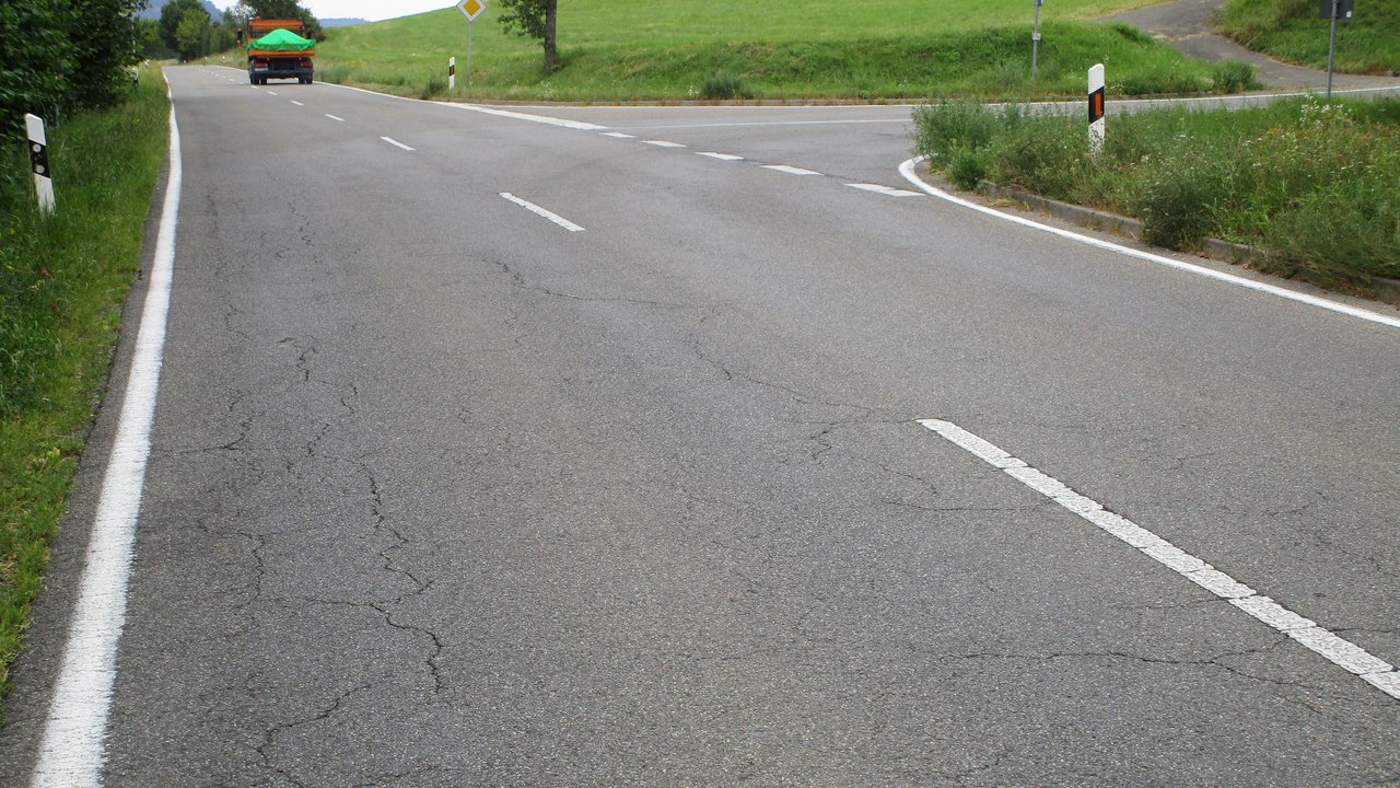 Straße bei Singen