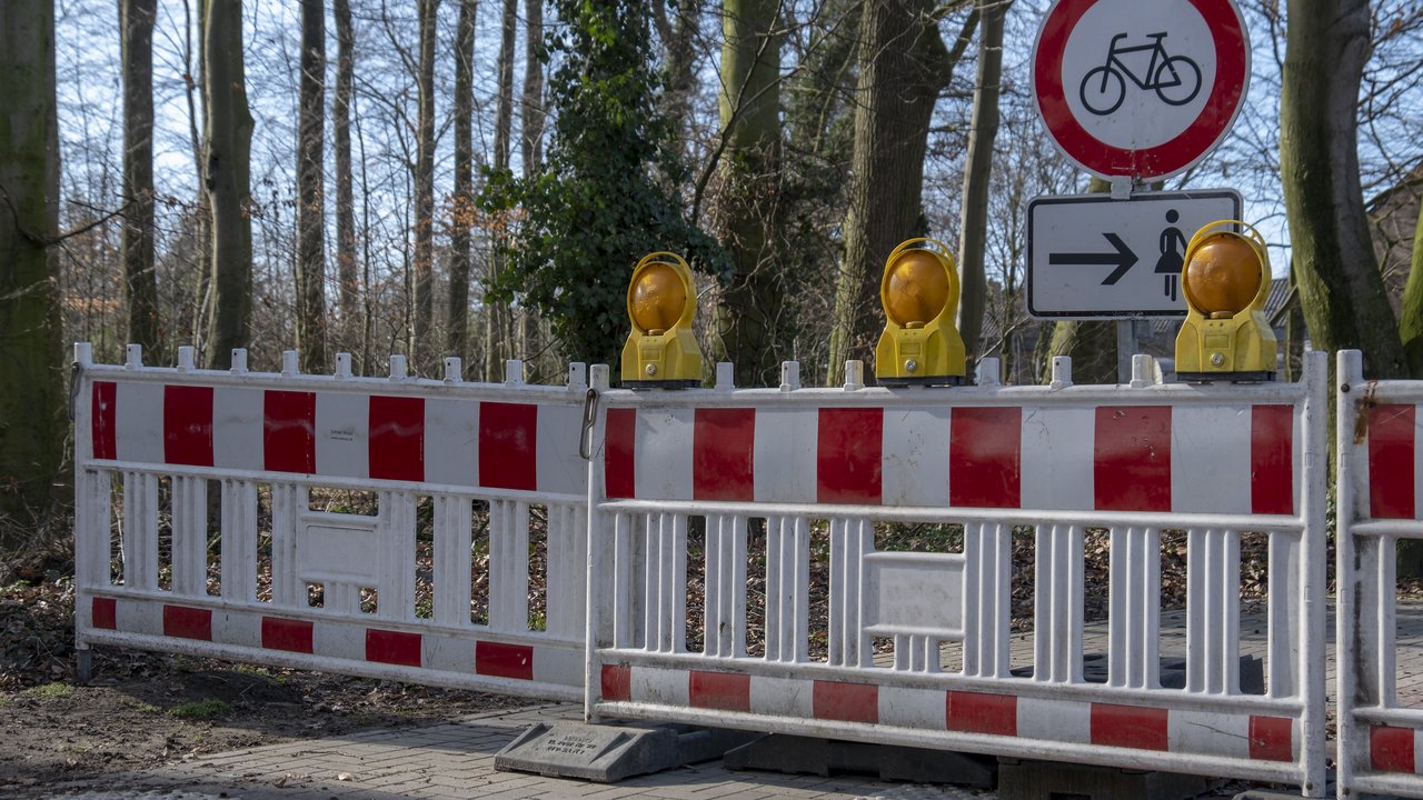 Ein gesperrter Radweg