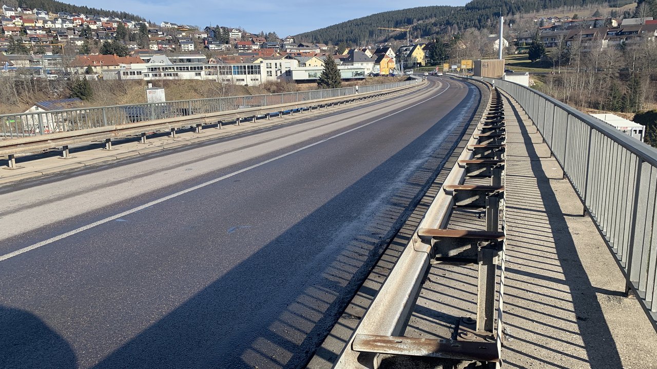 Brückensanierung L 172 Abschnitt der Brücke über das Gutachtal bei Titisee-Neustadt