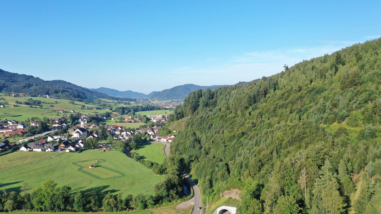 Luftaufnahme des neuen Brandbergtunnels