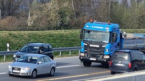 Fahrzeuge auf der B33