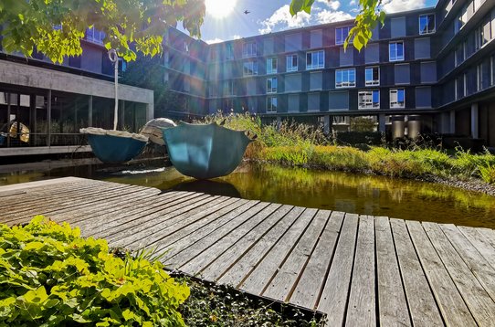 Innenhof der Bissierstraße, ein Dienstsitz des RPs