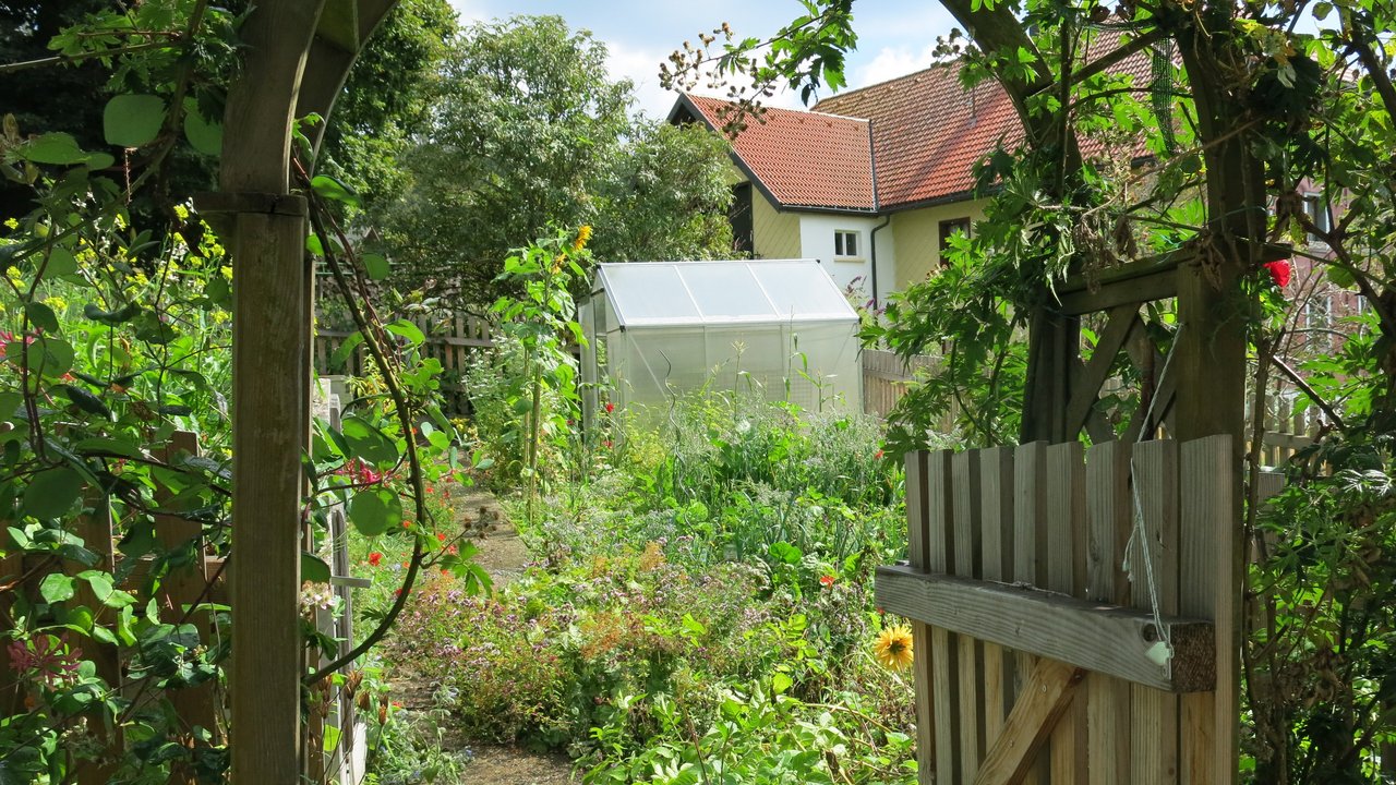 Naturnahe Gärten zeichnen sich durch biologische Vielfalt aus. Unser Bild zeigt einen preisgekrönten Garten in Dachsberg. 