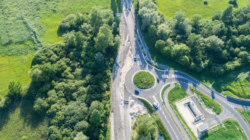 Kreisverkehr aus der Luft